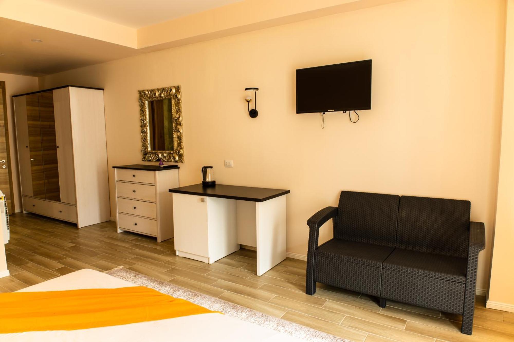 Costa Del Sol Hotel Durres Luaran gambar